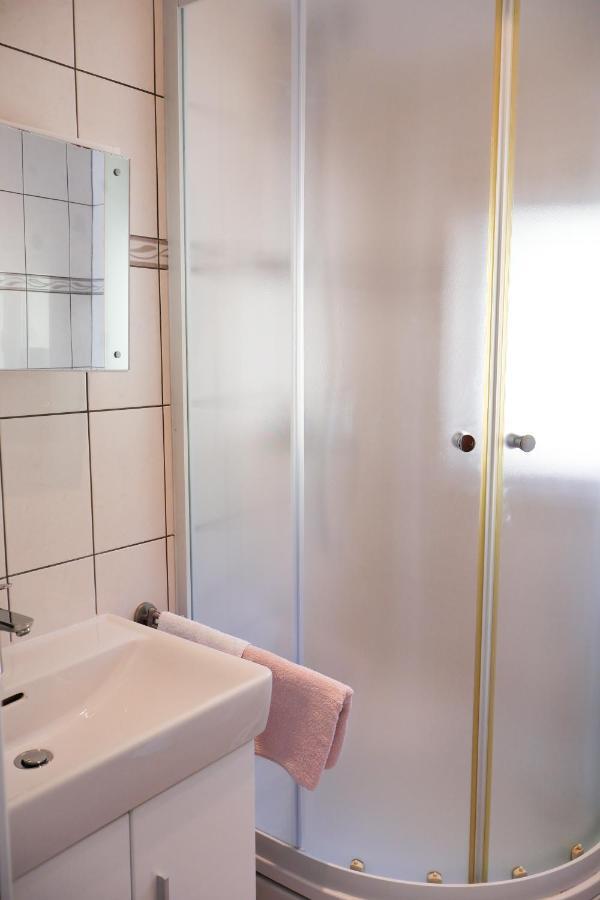 Apartman Klara Lumbarda Exterior foto