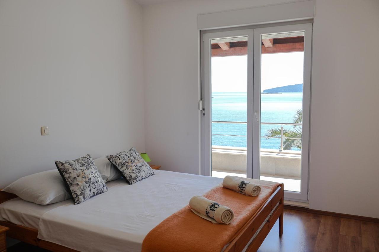 Apartman Klara Lumbarda Exterior foto